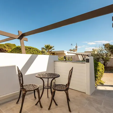 Tolerance Baroque In Cap Dagde Naturist Village 度假居 阿格德